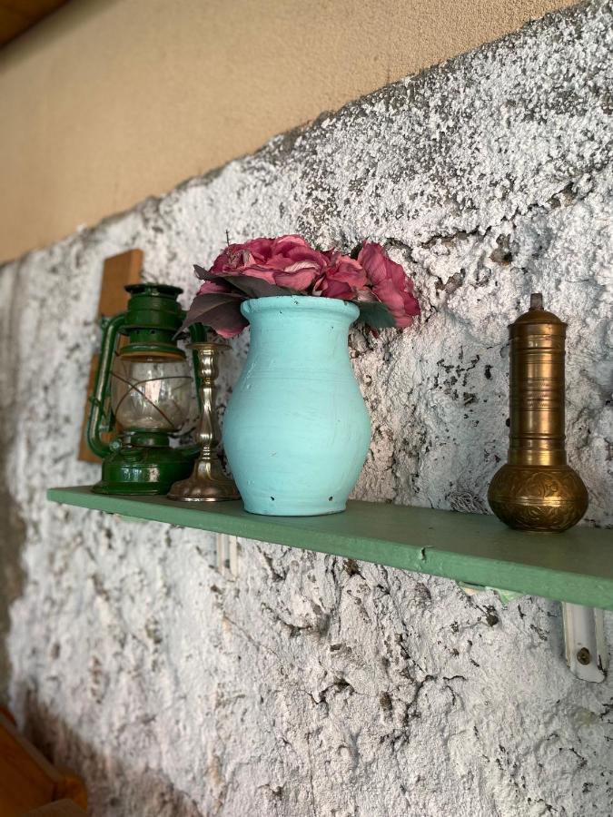 Studio Apartmani Kremic Karlobag Buitenkant foto