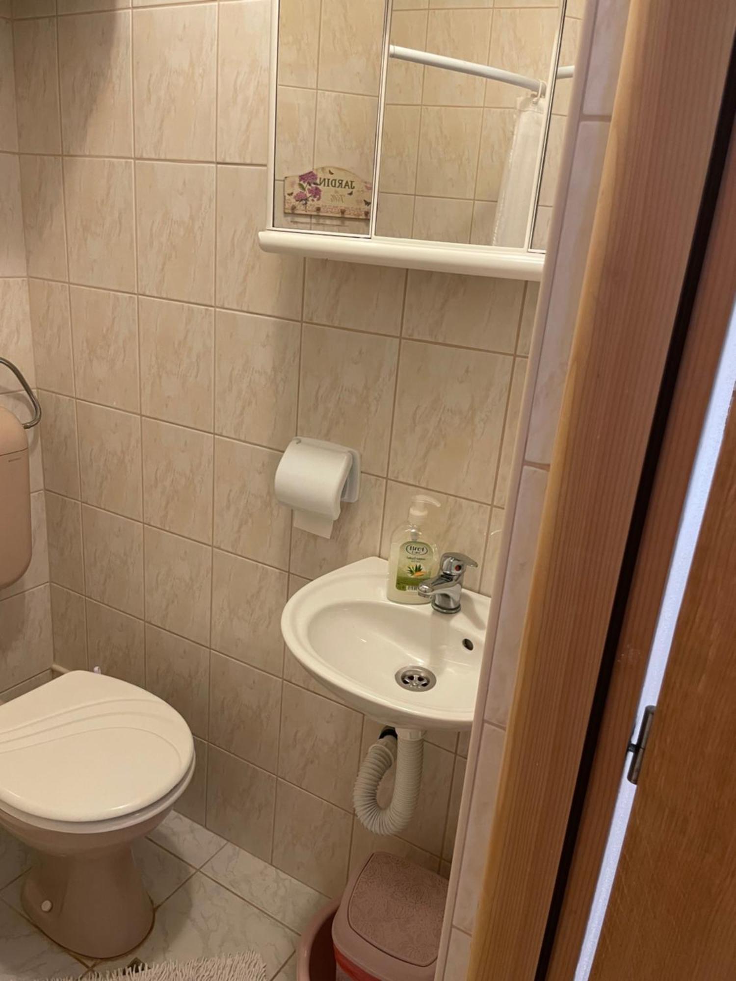 Studio Apartmani Kremic Karlobag Buitenkant foto